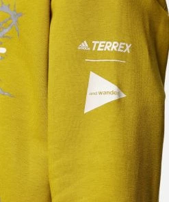 Mens Adidas Originals TERREX X And Wander Graphic Hoodie -Nike-shop hp 561372 f scaled