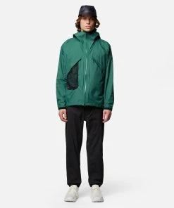 Mens Goldwin Pertex Shield Coach Jacket -Nike-shop hp 571808 b scaled