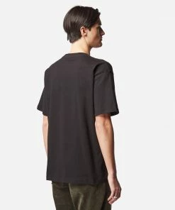 Mens Patta Apple T-Shirt -Nike-shop hp 625650 c scaled